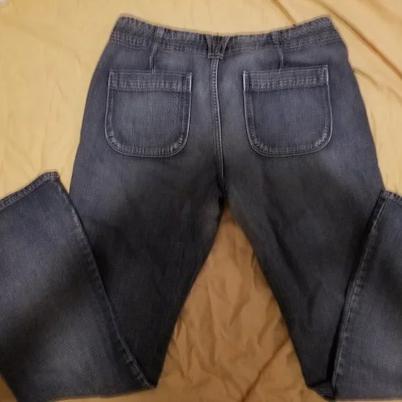 Old Navy Women's Flirt Jeans Size 8 - Picture 4 of 4